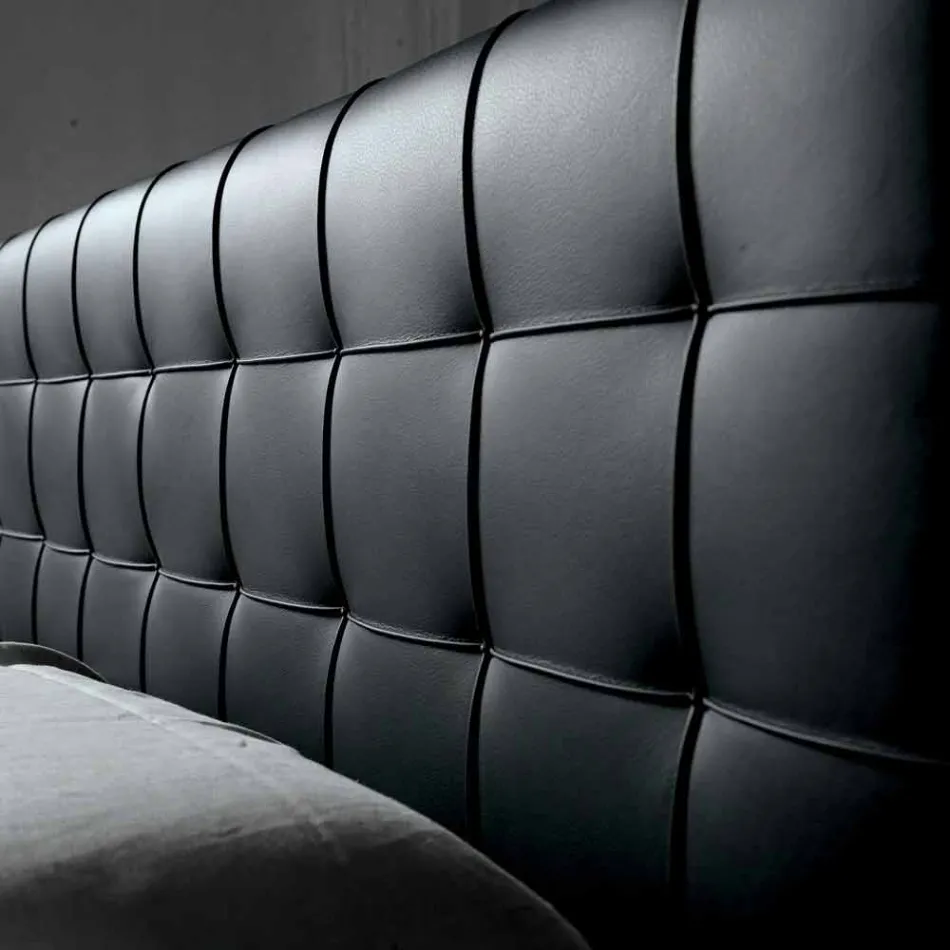 Design-tweepersoonsbed met gestoffeerd hoofdeinde Leilo, 160x200 cm Viadurini