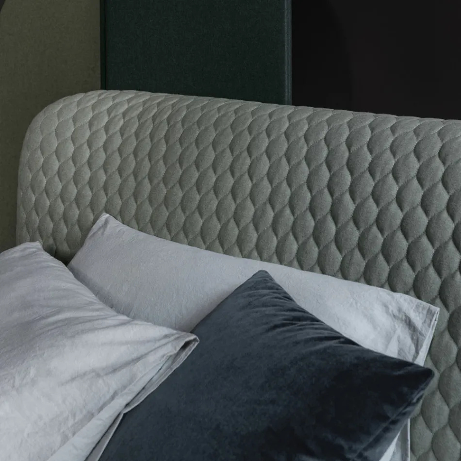 Tweepersoonsbed, zonder container, hedendaags design Corolle by Bolzan Viadurini