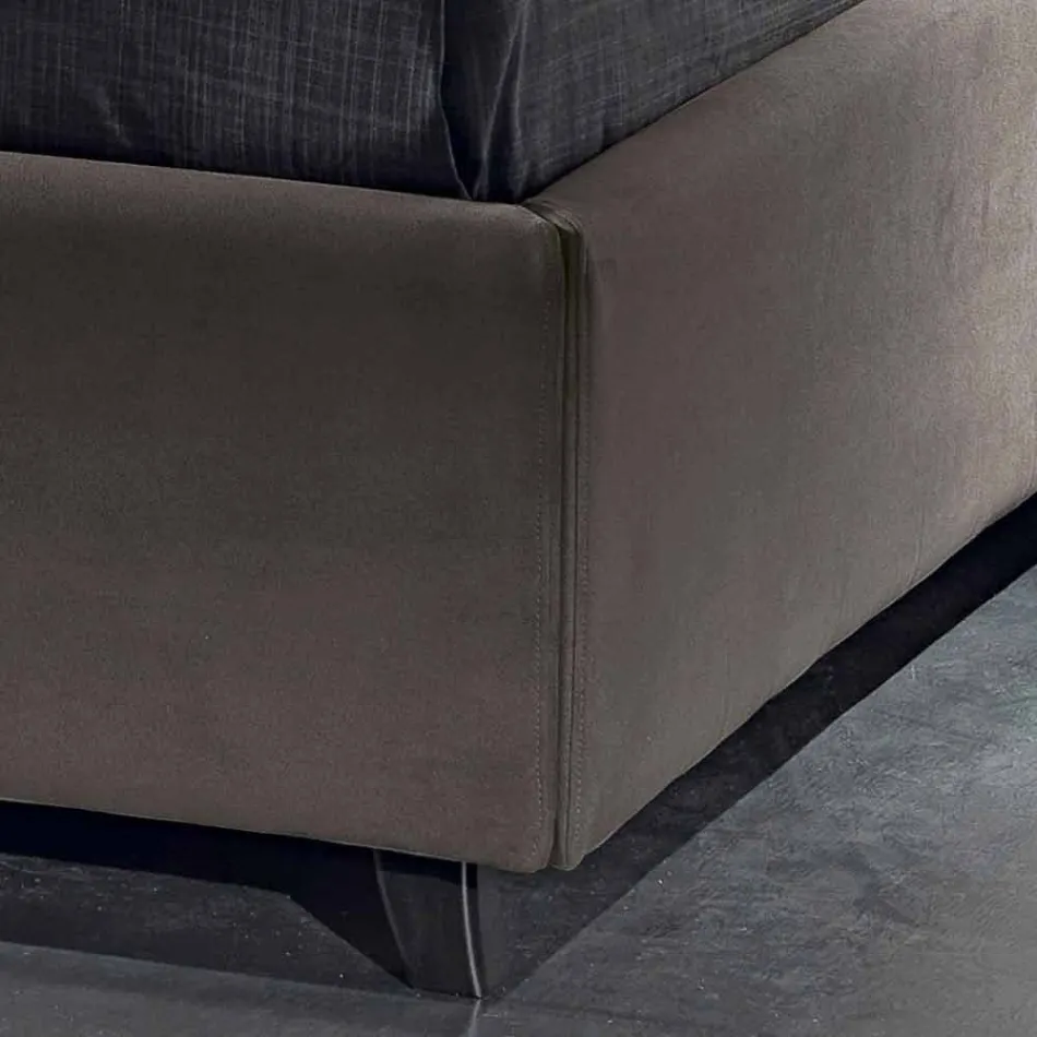 Gestoffeerde tweepersoonsbed met moderne container 160x190 / 200 Reby Viadurini