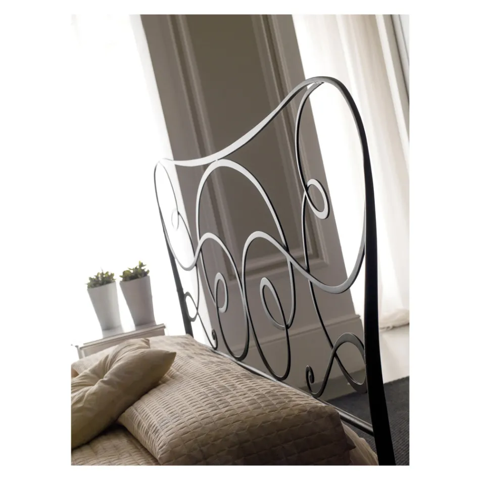 IJzeren tweepersoonsbed met optioneel voeteinde Made in Italy - Lampo Viadurini