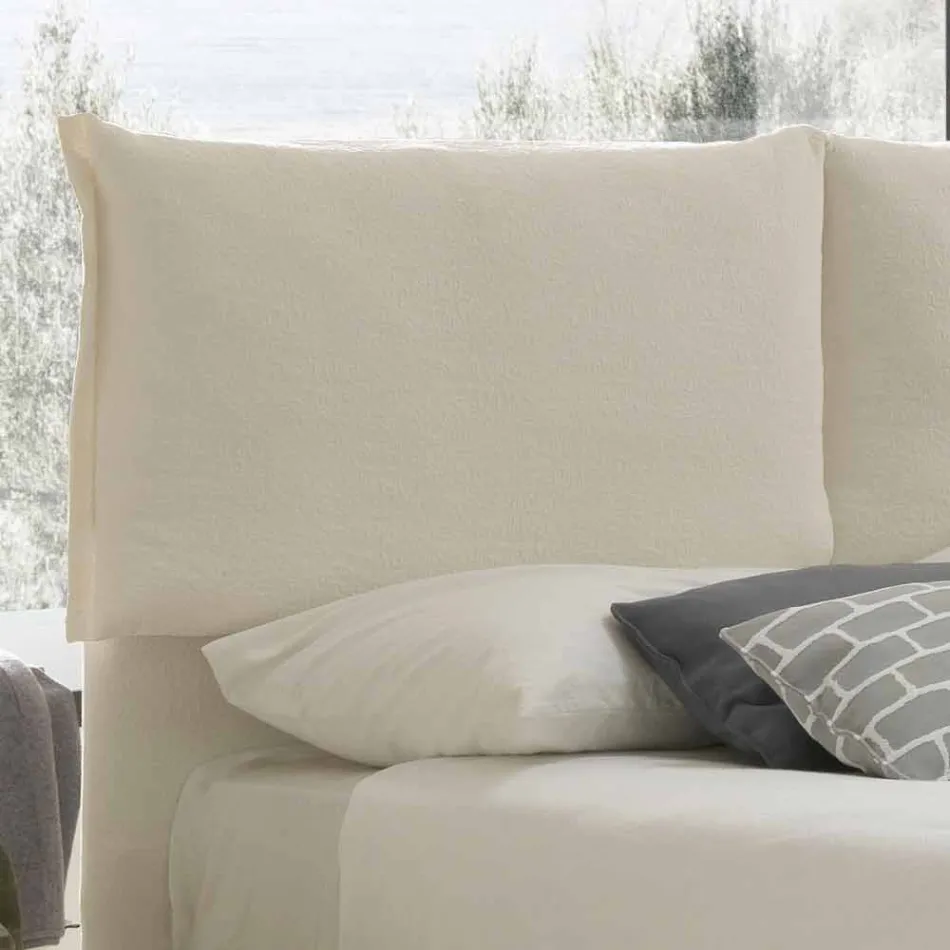 Modern tweepersoonsbed, dunne voet, Iorca door Bolzan Viadurini