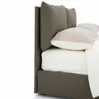 Dubbel bed bekleed met stof met zwarte voeten Made in Italy - Bandola Viadurini