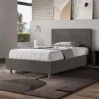 120x200 cm tweepersoonsbed (Queen Size) met hoofdbord van microvezel, gemaakt in Italië - Pallone Viadurini