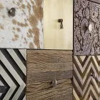 Woonkamer boekenkast in mangohout en Homemotion gerecyclede deuren - Auriel Viadurini