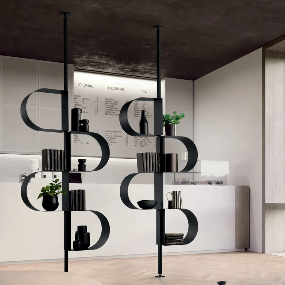 Fatima verticale boekenkast van geverfd metaal met verstelbare poten Viadurini