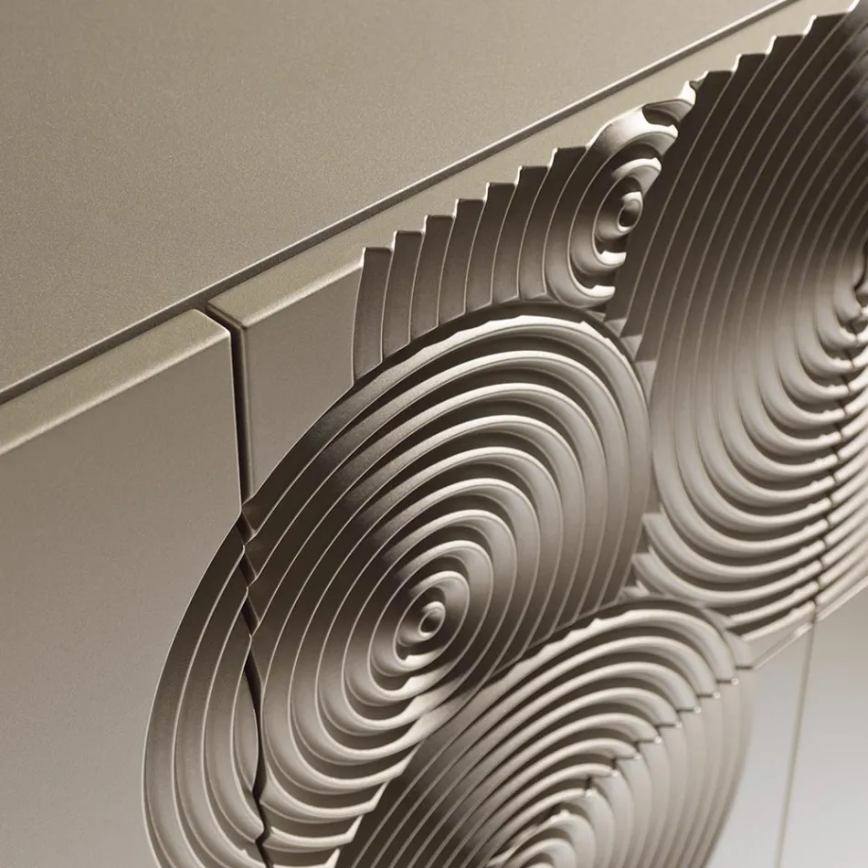 Dressoir met 5 deuren in gelakt MDF met handgegraveerde en afgewerkte decoratie - Krab Viadurini