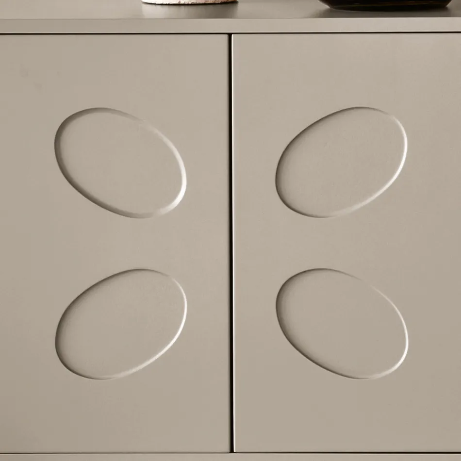 Rialto dressoir met vier deuren, gemaakt van MDF en melamine in twee afwerkingen, vervaardigd in Italië. Viadurini