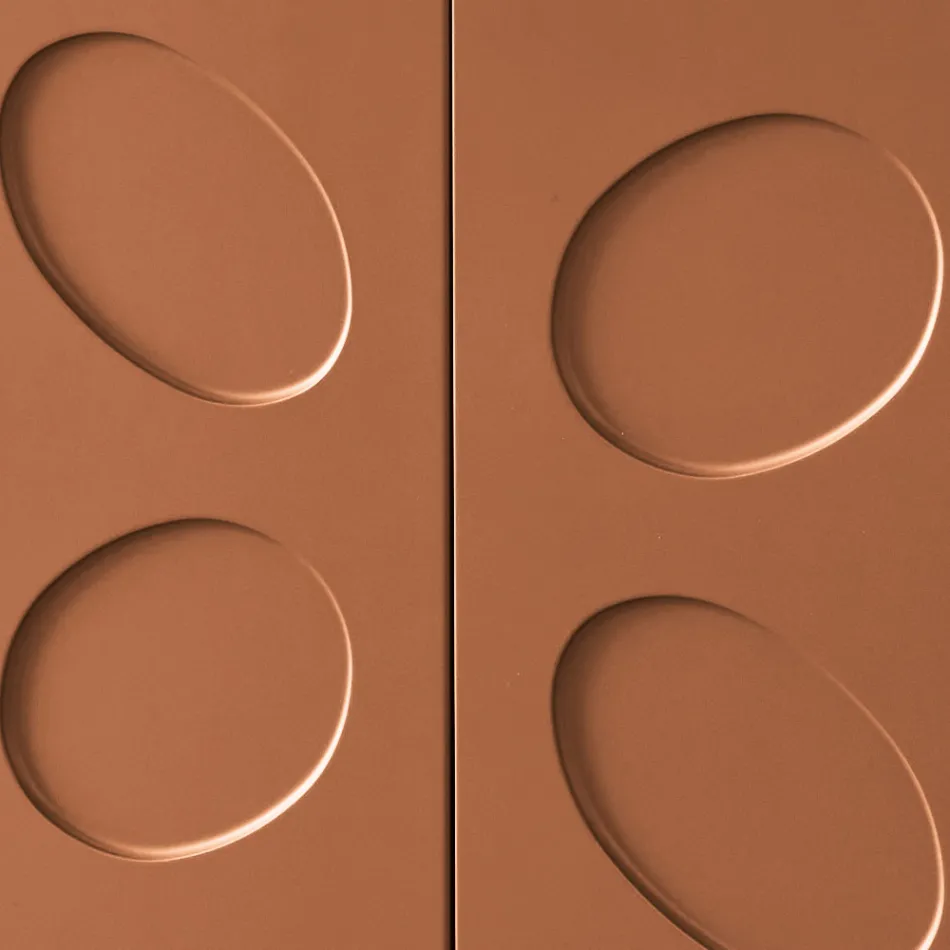 Rialto dressoir met vier deuren, gemaakt van MDF en melamine in twee afwerkingen, vervaardigd in Italië. Viadurini