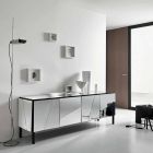 Woonkamer dressoir in mat zwart hout en spiegelglas blad Liscio - Senese Viadurini