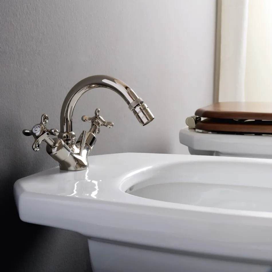 Bidet met één gat in zwaar messing met afval Made in Italy - Polignano Viadurini
