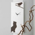 Witte Wandklok met Houten Dierendecoraties Modern Design - Suspense