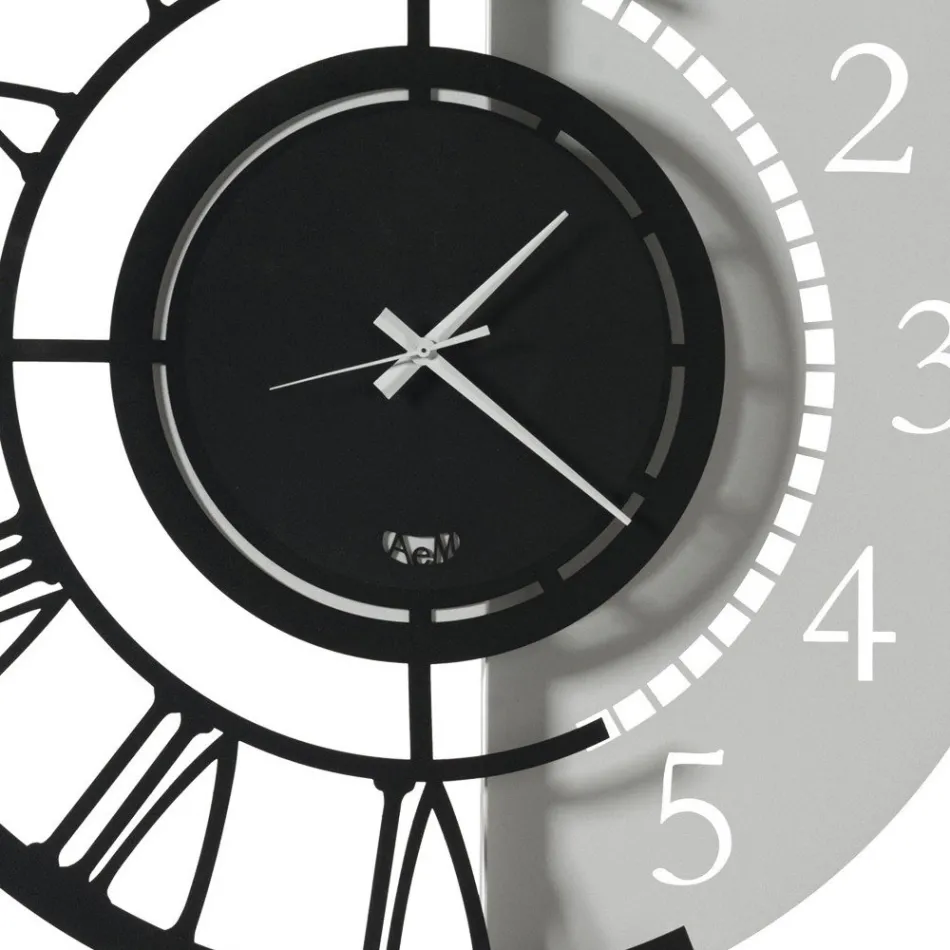 Moderne ronde design ijzeren wandklok dubbele nummering - Kassio Viadurini