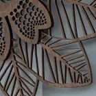 Wandklok in licht of donker hout met een modern bloemmotief - Aquilegia Viadurini