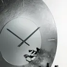 Cinzia - Wandklok van gehamerd, verzilverd glas, gemaakt in Italië Viadurini