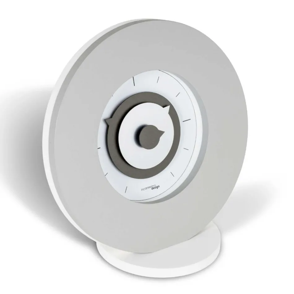 Tafelklok van semi-geëxpandeerd PVC met hoge dichtheid, gemaakt in Italië - Mooi Viadurini