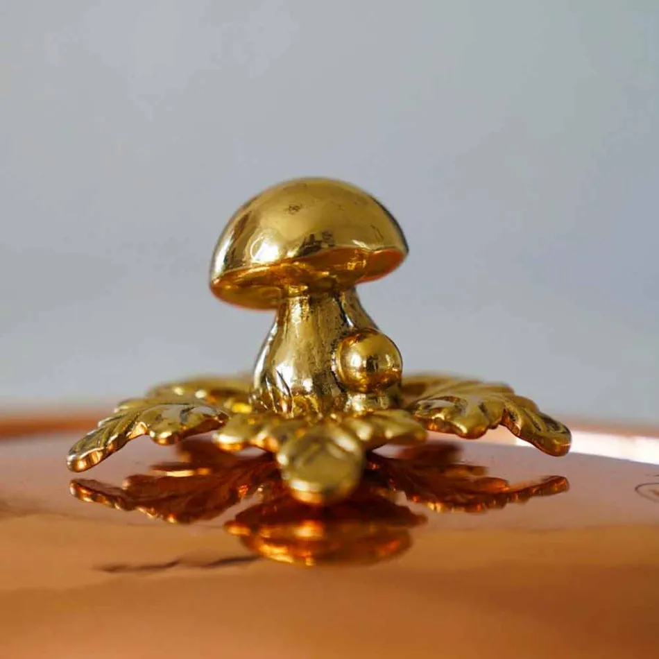 Hoge Pot in Hand Vertind Koper met Handvatten en Deksel 20 cm - Mariarita Viadurini