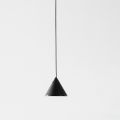 Draadvloerlamp in zwart aluminium en kleine kegel minimalistisch design - Mercado