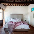 Woonkamer vloerlamp in wit of mat zwart metaal met planken - Butler Viadurini