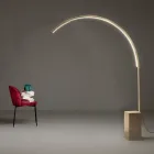 Moderne vloerlamp met dimbaar LED-licht in gelakt metaal - Picea Viadurini