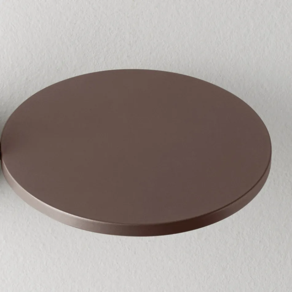 Staande lamp van metaal met verschillende afwerkingen, gemaakt in Italië - Lumi Viadurini