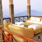 Outdoor leunstoel polyethyleen geweven ontwerp van de hand Cooper Viadurini