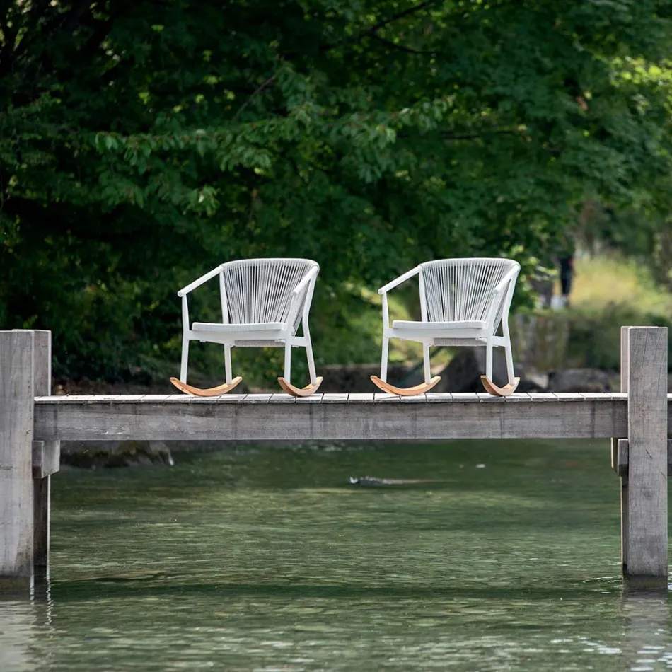 Tuinschommelfauteuil in massief hout en stof - Smart van Varaschin Viadurini
