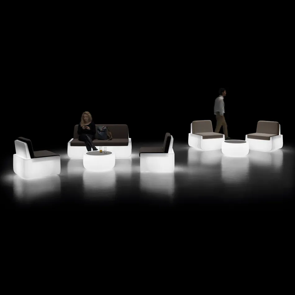 Heldere buitenfauteuil van polyethyleen met kussen Made in Italy - Belida Viadurini