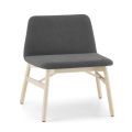 Kostbare fauteuil in stof of fluweel met onderstel van beukenhout Made in Italy - Molde