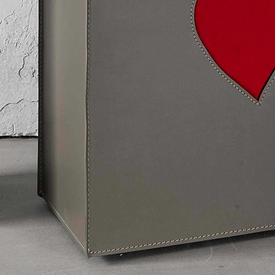 Eigentijdse lederen wasmand gemaakt in Italië Adele, hartinzet Viadurini