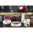 Lage kandelaar in wit Carrara-marmer en messing gemaakt in Italië - Benton Viadurini