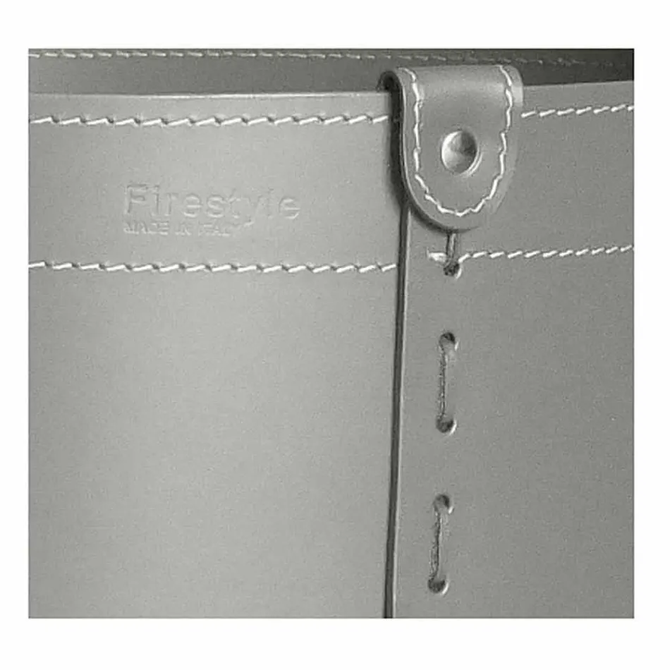 Cilindrische houtblokkenhouder in geregenereerd leer met Tonda Firestyle-wielen Viadurini