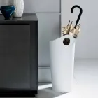 Paraplubak in geregenereerd leer van het handgemaakte ontwerp van Pluvia Viadurini