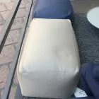 Zachte rechthoekige poef voor binnen en buiten in stof - Naemi Viadurini