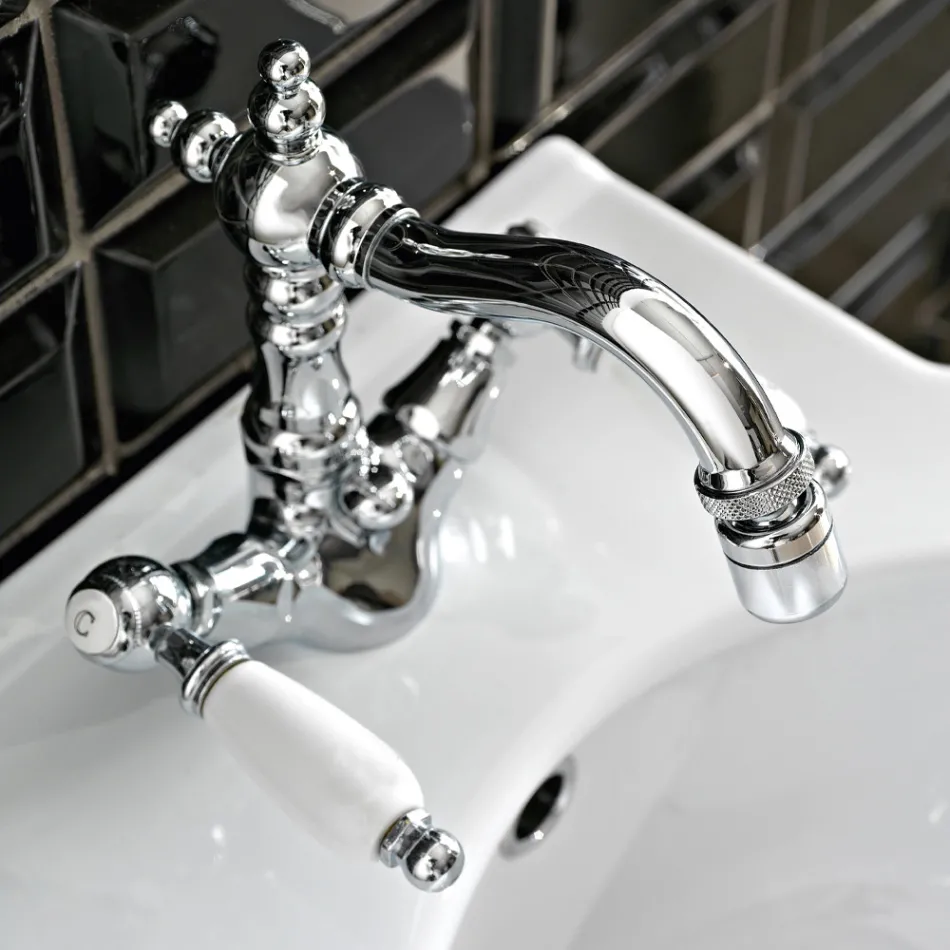 Klassieke bidetkraan met één gat en handgemaakte koperen hendels - Noriana Viadurini