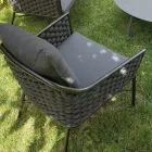 Woonkamer bestaande uit een bank, fauteuils en 2 aluminium salontafels - Yuma Viadurini