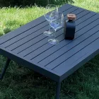 Buitenwoonkamer met bank, fauteuil en rechthoekige salontafel - Dandelium Viadurini