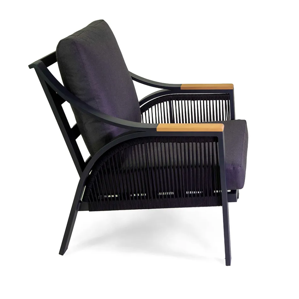 Woonkamer van aluminium met armleuningen van Braziliaans teakhout - Dagboek Viadurini