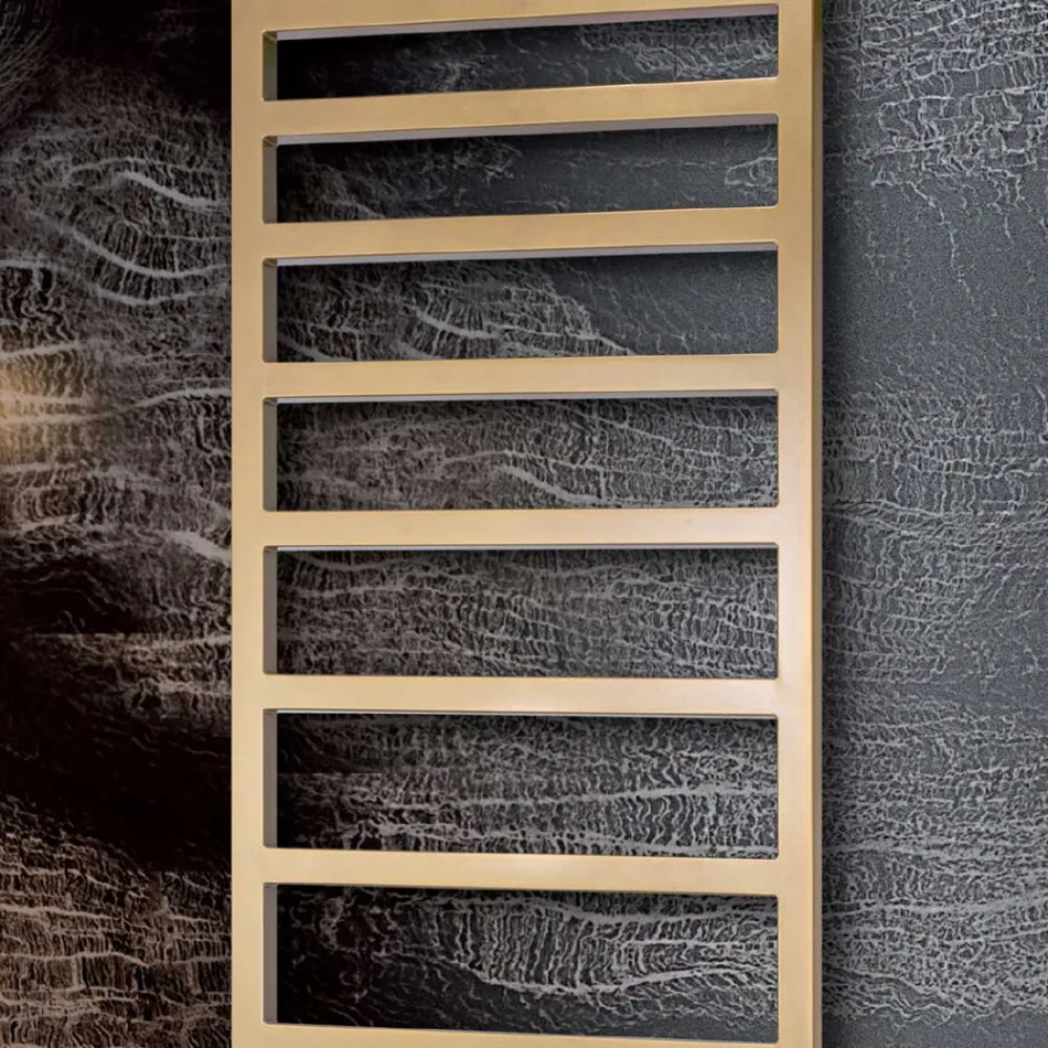 Elektrische handdoekverwarmer met eenvoudige lijnen in staal Made in Italy - Pistache Viadurini