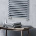 Hydraulische handdoekverwarmer met 4 series horizontale elementen Made in Italy - Meringue Viadurini