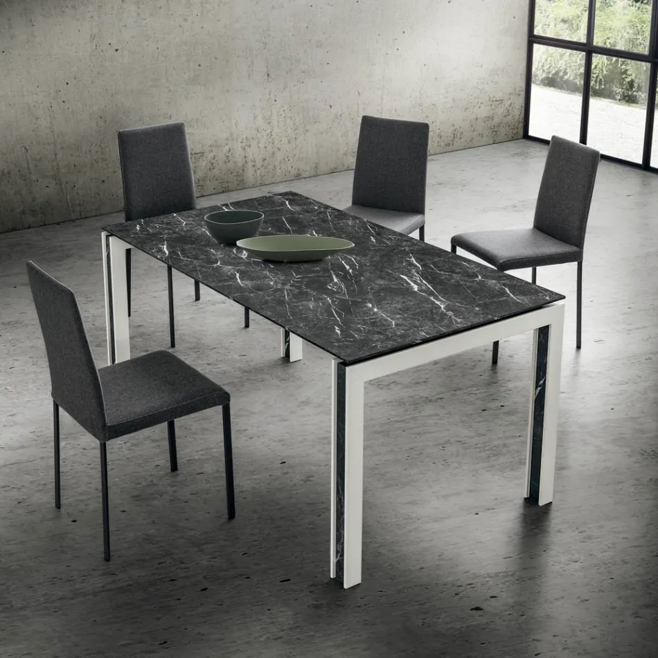 Met stof beklede keukenstoel gemaakt in Italië, 2 stuks - Mawi Viadurini