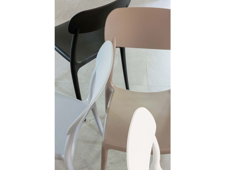 Stapelbare stoel voor binnen en buiten in polypropyleen in verschillende kleuren - Garima Viadurini