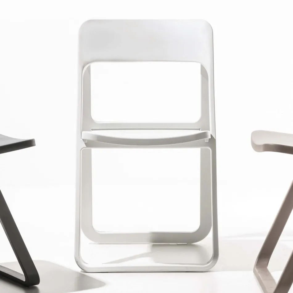 Opklapbare eetkamerstoel van gekleurd polypropyleen, 4 stuks - Eliana Viadurini