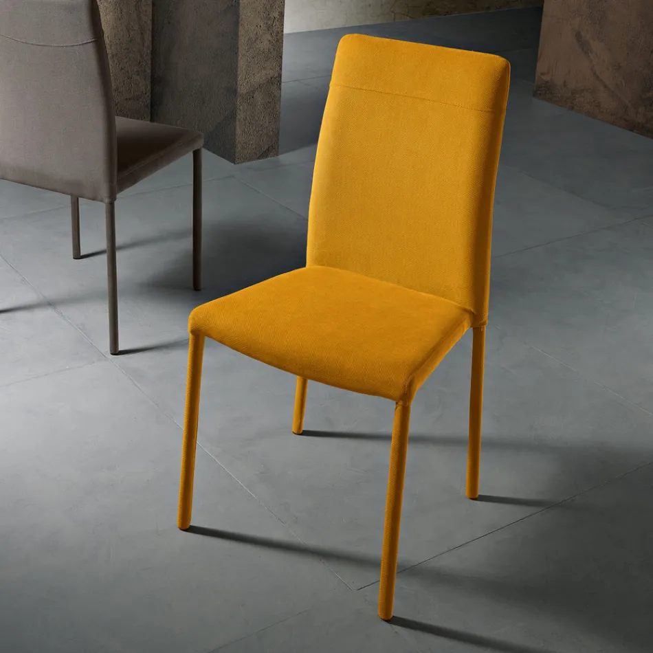 Woonkamerstoel volledig bekleed met stof Made in Italy - Lorelai Viadurini