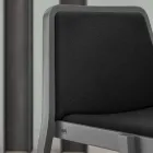 Stapelbare houten stoel met fluwelen zitting, gemaakt in Italië, 2 stuks - Leipzig Viadurini