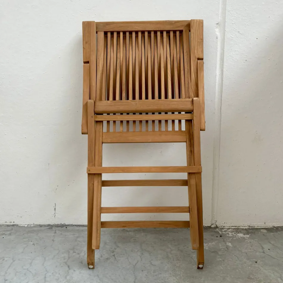 Opvouwbare buitenstoel van teakhout met armleuningen – Yggdrasil Viadurini