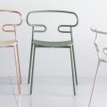 Kostbare stapelbare stoel van metaal en essenhout, gemaakt in Italië, 2 stuks - Trosa