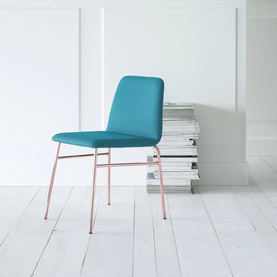 Stoel van fijne stof met metalen onderstel, gemaakt in Italië, 2 stuks - Molde Viadurini