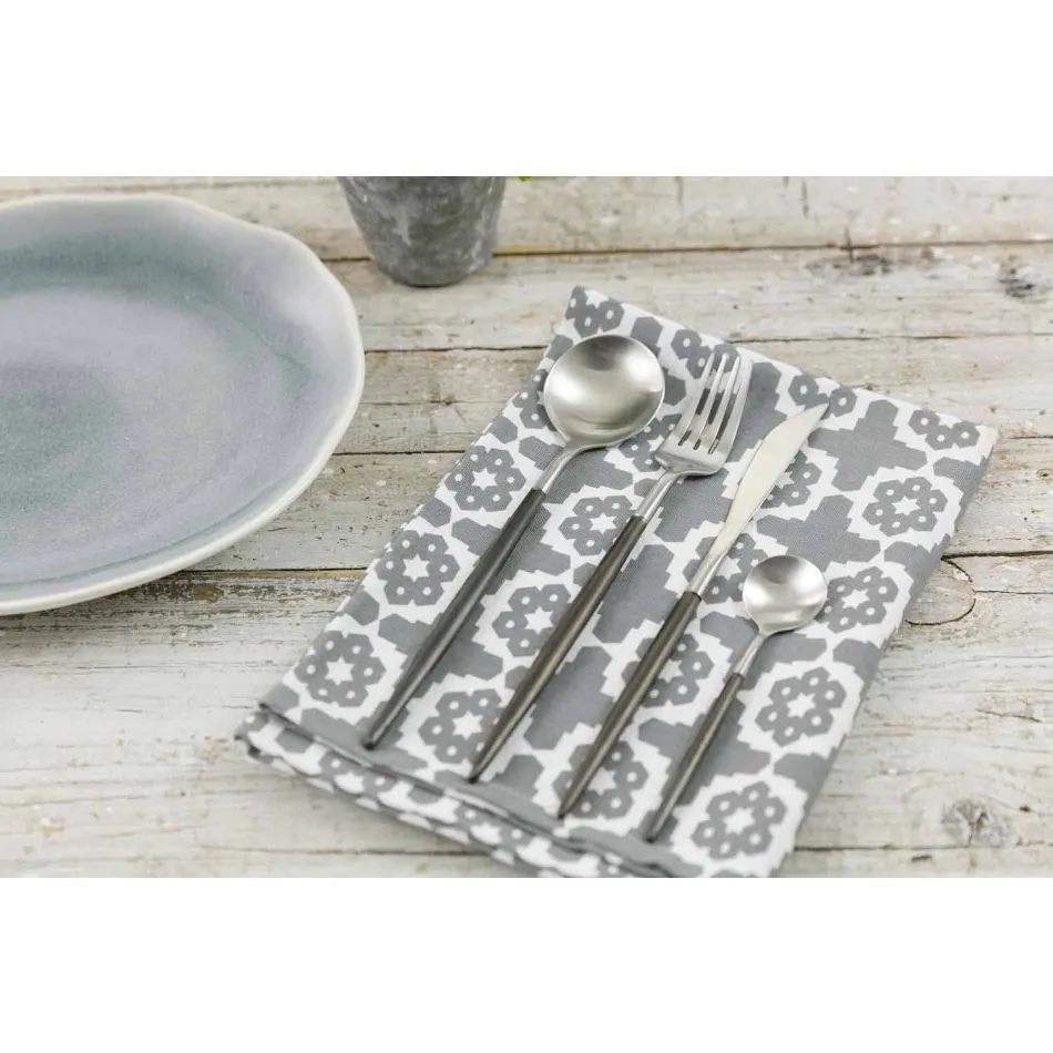 Full Service Bestek in Zwart Staal Modern Design 24 Stuks - Calamo Viadurini