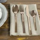 Complete bestekset in zwart staal of koper design 24 delig - Fayette Viadurini