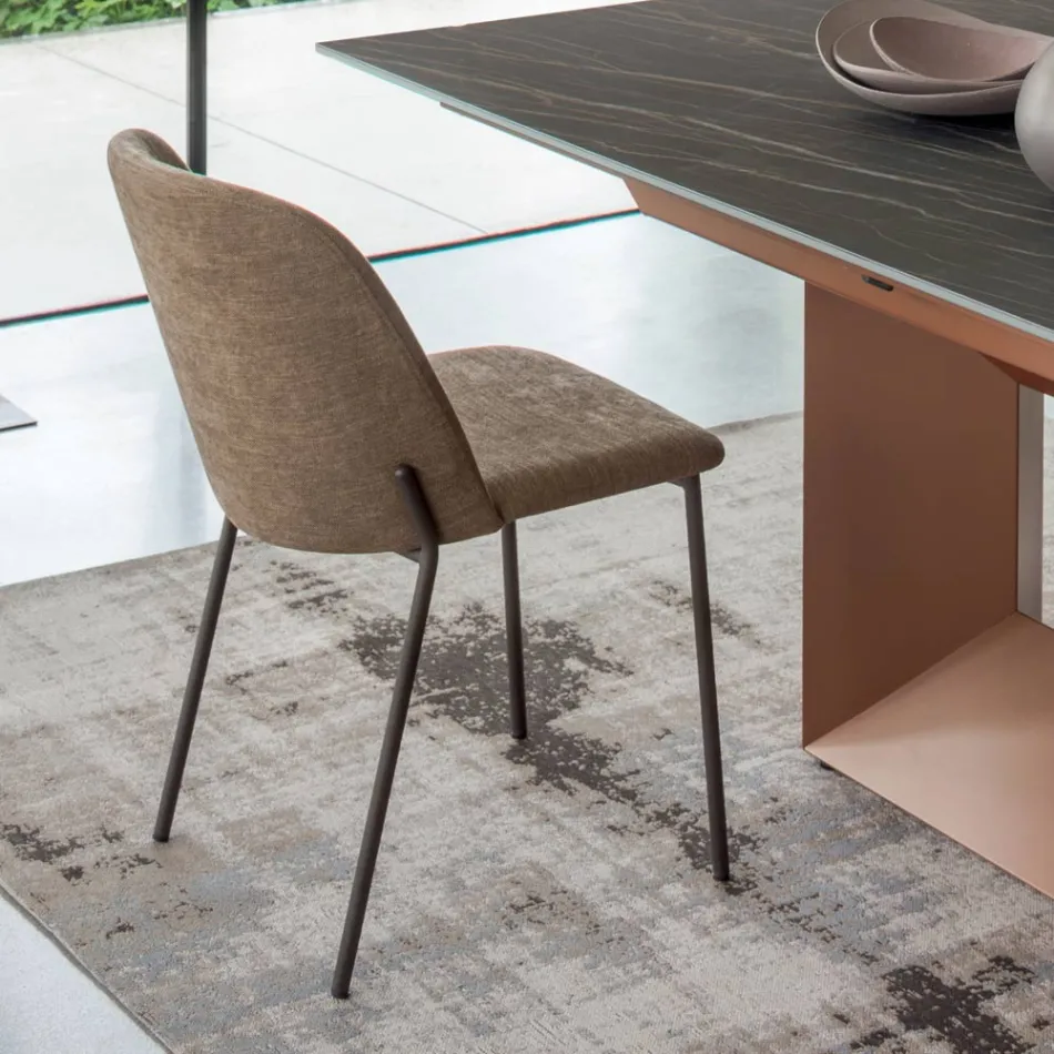 Set van 2 woonkamerstoelen van stof en metaal, gemaakt in Italië - Ivy Viadurini